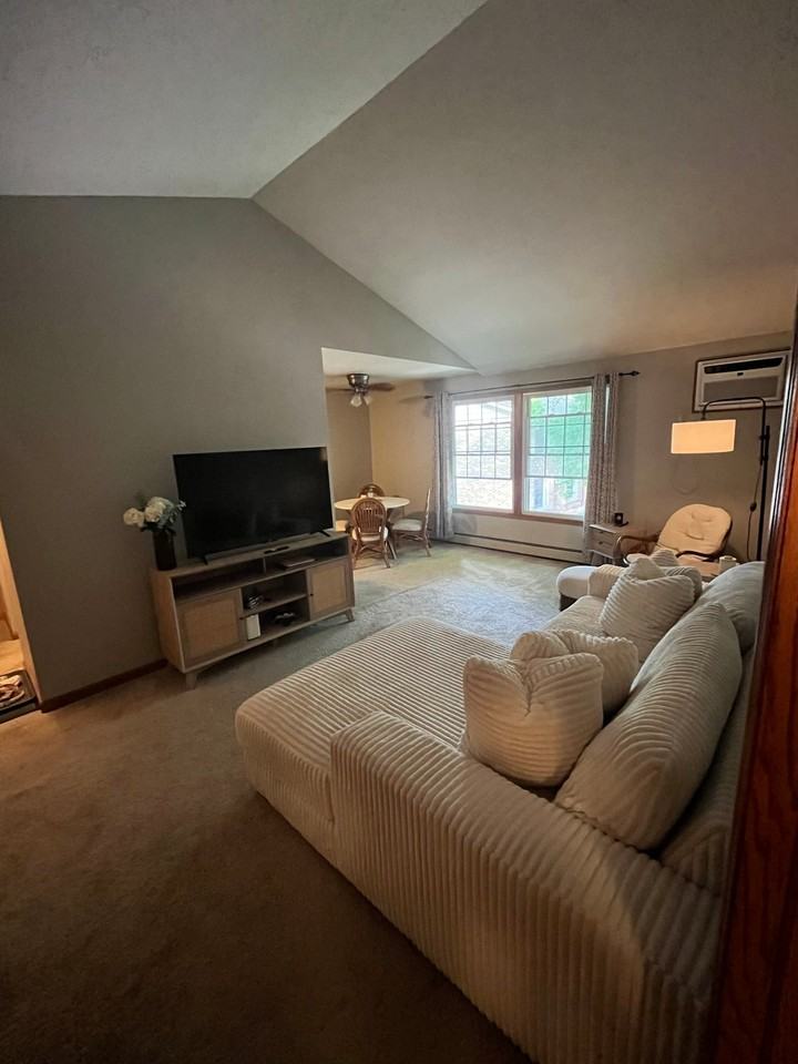 4518 Cedar Lake Rd S #6 - Photo 5 of 10