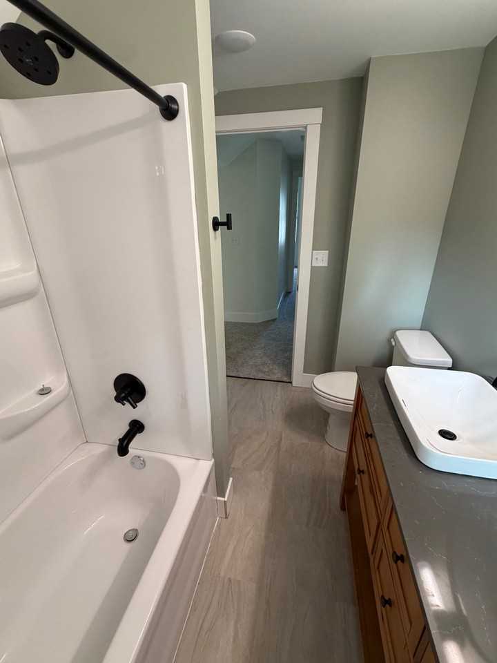 424 Ann St - Photo 5 of 12