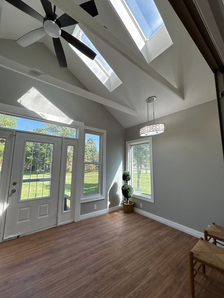 2106 W Wallen Rd - Photo 2 of 10
