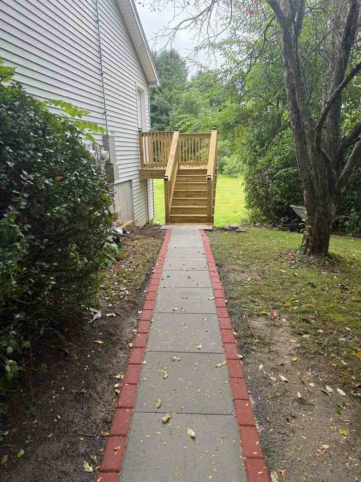 192 Hadley Rd