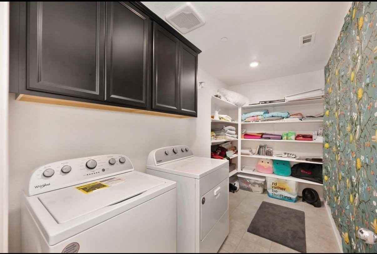 10904 Arrington Dr - Photo 4 of 9
