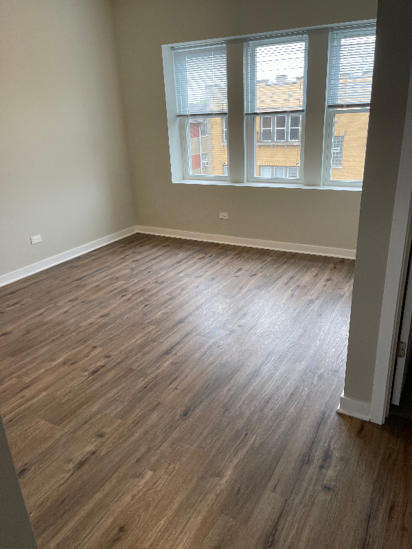 2736 N Laramie Ave #2 - Photo 3 of 8
