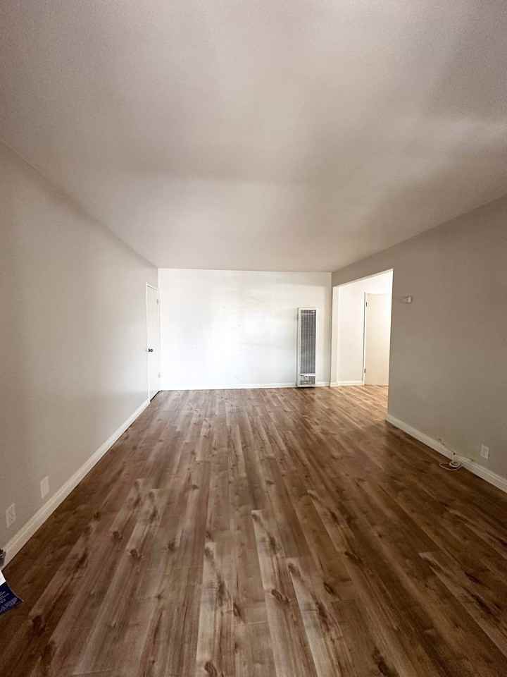 212 Bonita St #6 - Photo 3 of 15