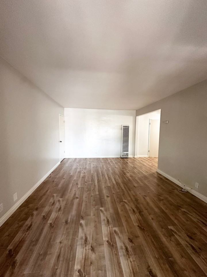 212 Bonita St #6 - Photo 4 of 15
