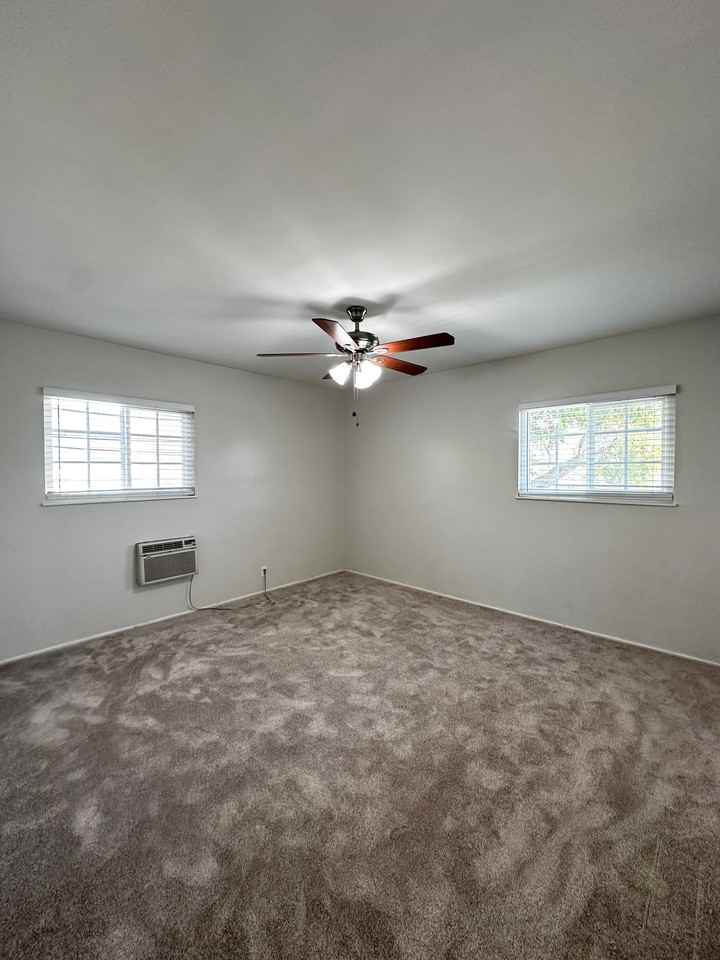 212 Bonita St #6 - Photo 6 of 15