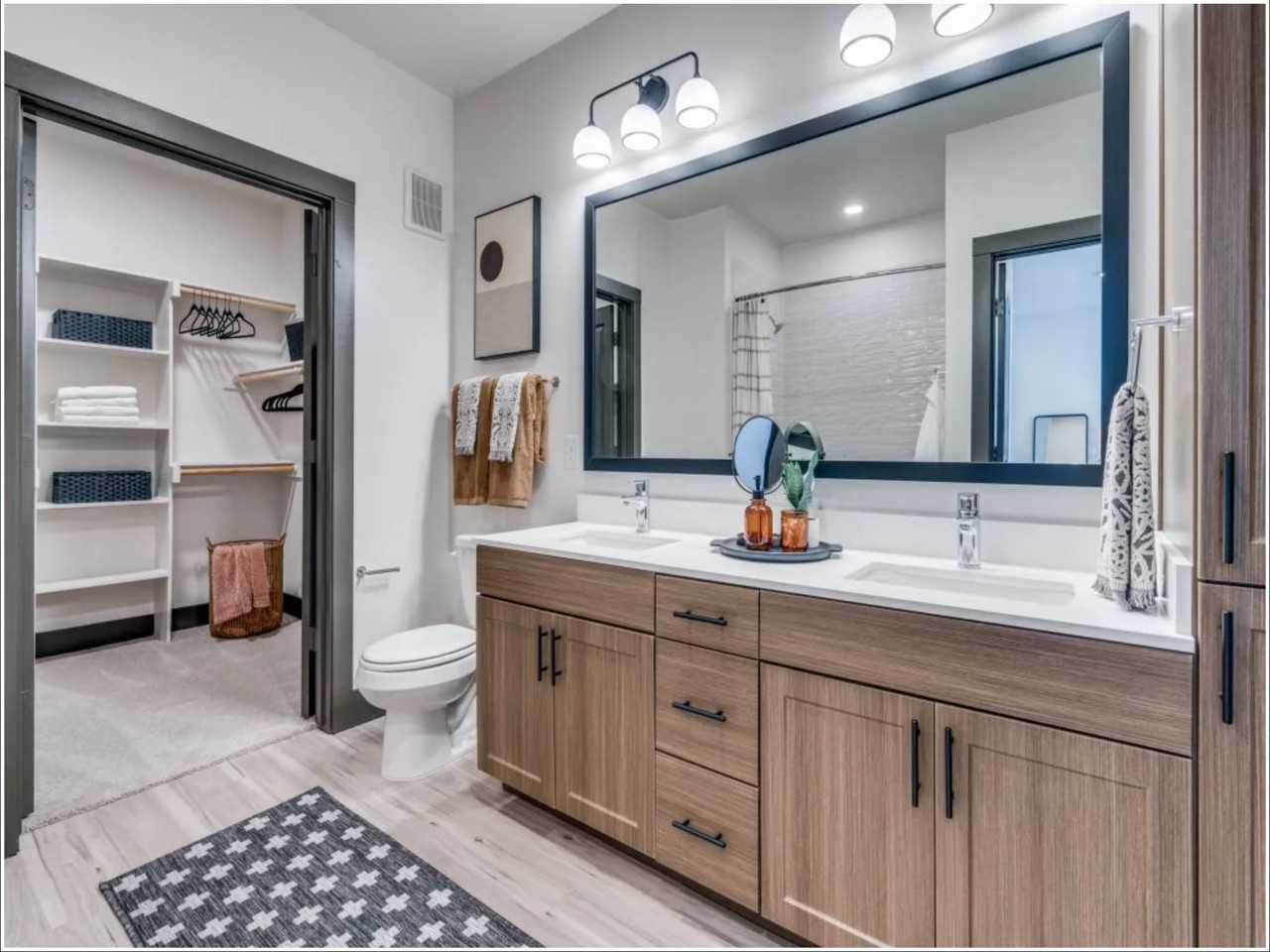 2811 S Cooper St #2131 - Photo 6 of 20