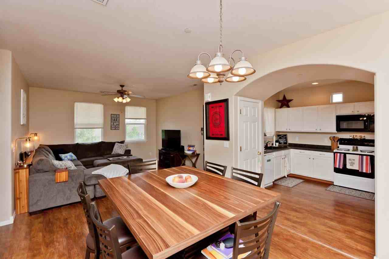 2485 Fountainhead Blvd #F9 - Photo 5 of 12