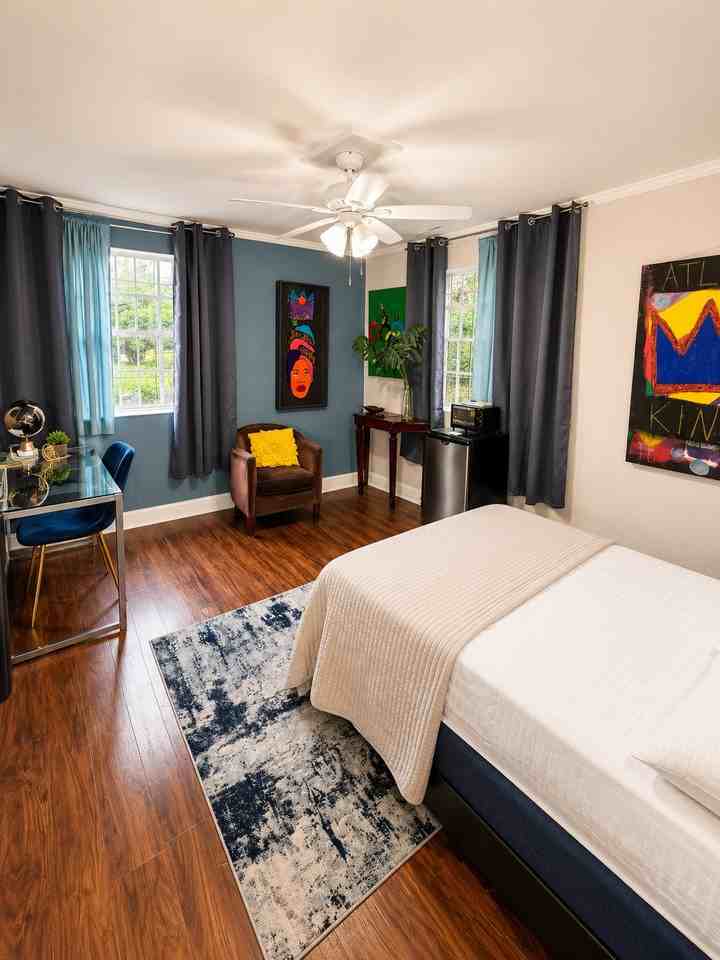 3103 Boulder Way #B - Photo 3 of 6