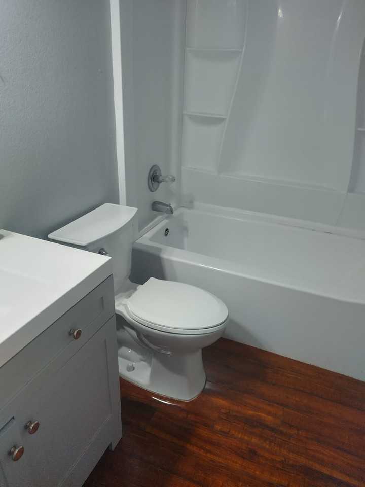 4403 S Roberts St - Photo 4 of 7