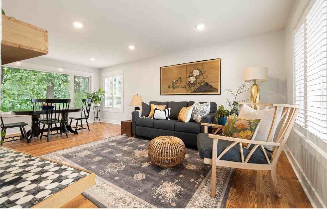 2461 Warwick St - Photo 6 of 16