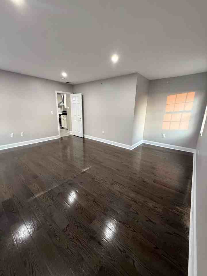 14-16 Nichols St, Haverhill, Ma, Usa #16 - Photo 3 of 8