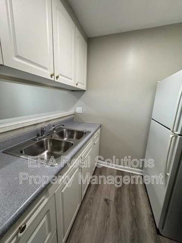 910 Southridge Ave - Photo 6 of 15