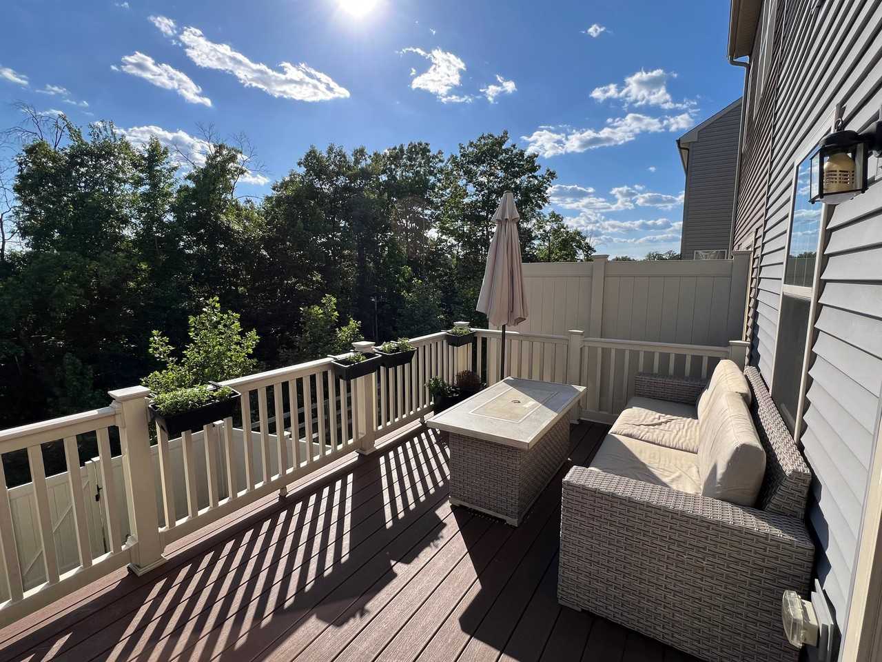 16503 Caribbean Way - Photo 4 of 9