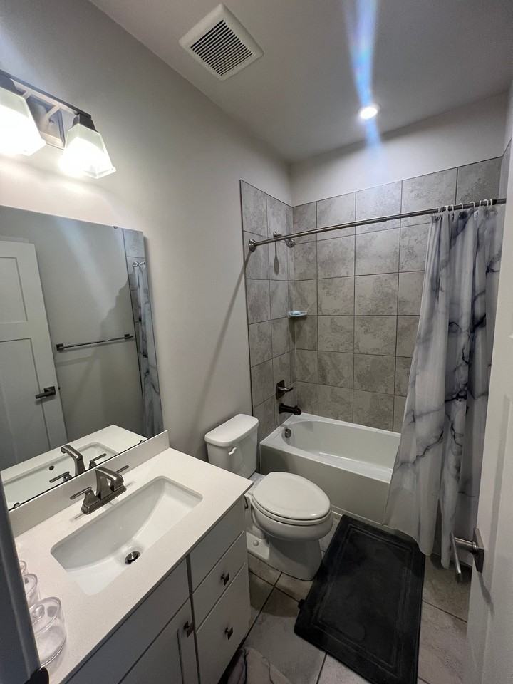 16503 Caribbean Way - Photo 7 of 9