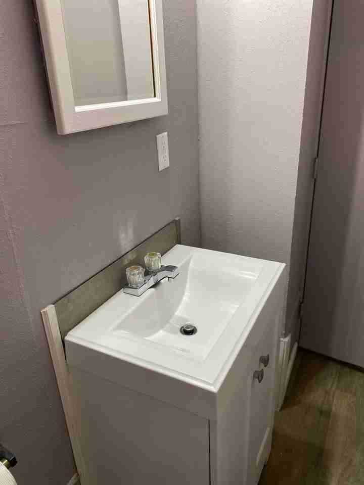 2718 Highlawn Ave - Photo 3 of 20
