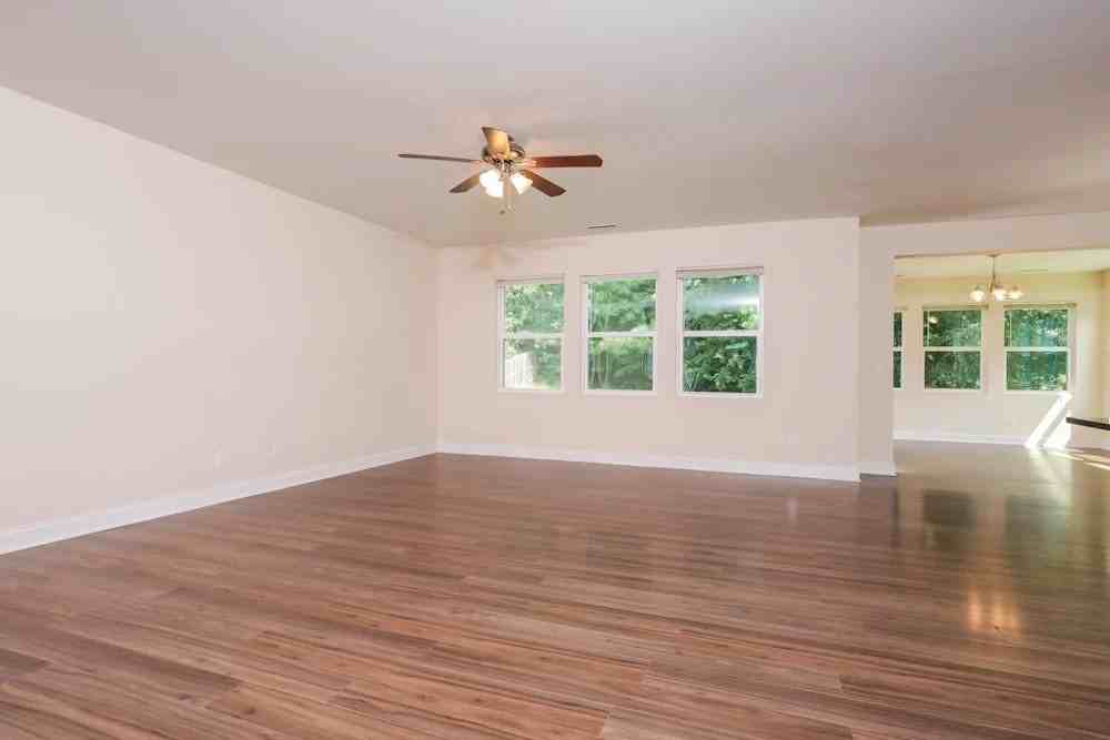 1204 Whispering Ridge Ct - Photo 2 of 10