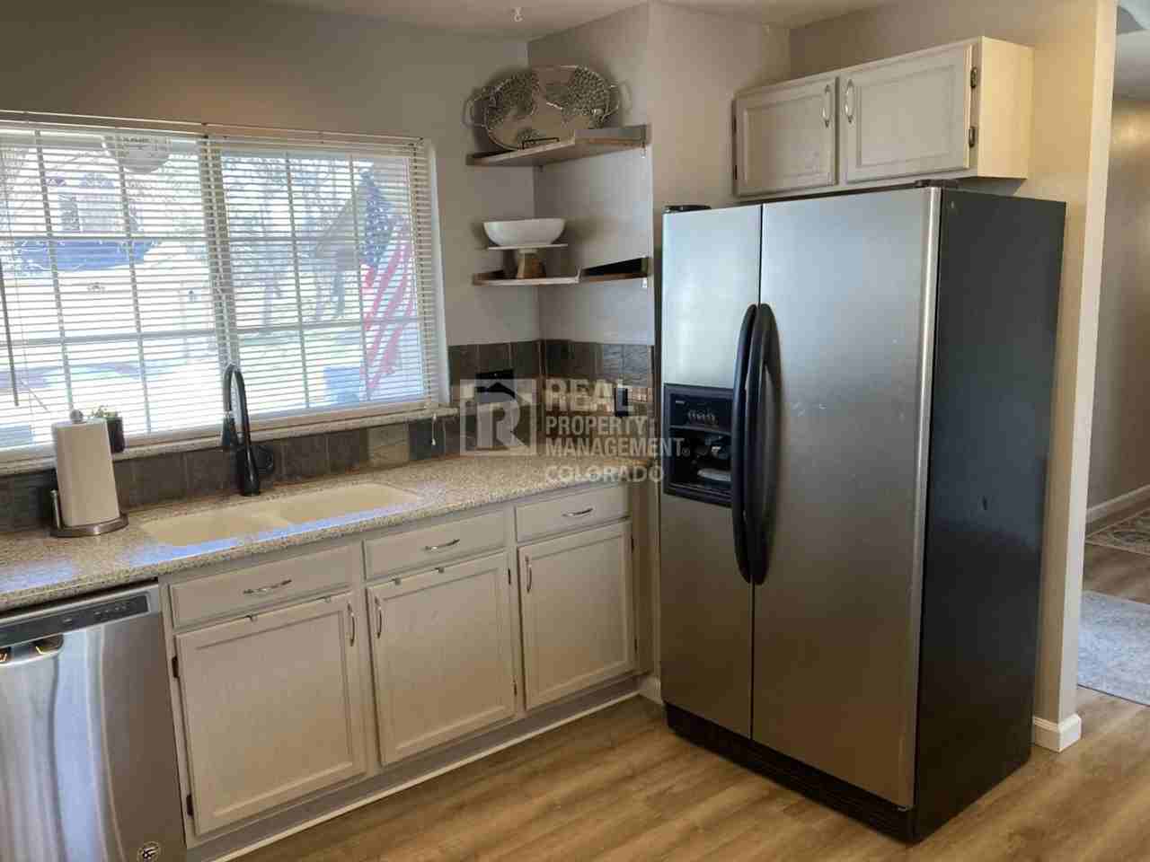6882 S Dover Way - Photo 4 of 26