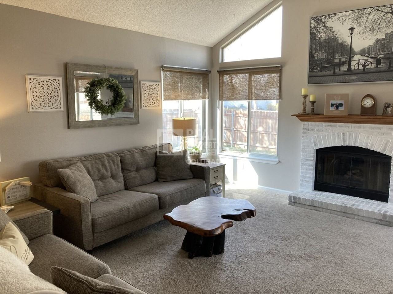 6882 S Dover Way - Photo 7 of 26