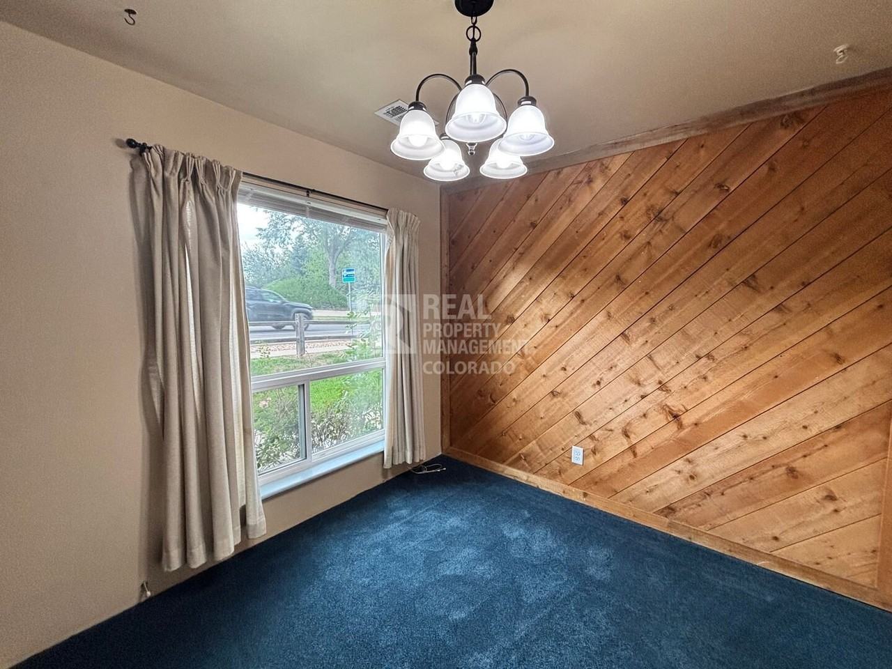 8487 Everett Way #B - Photo 6 of 14