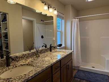 510 Sparrow Rd - Photo 3 of 13