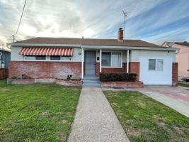 featured image of 16057 Mills Ave