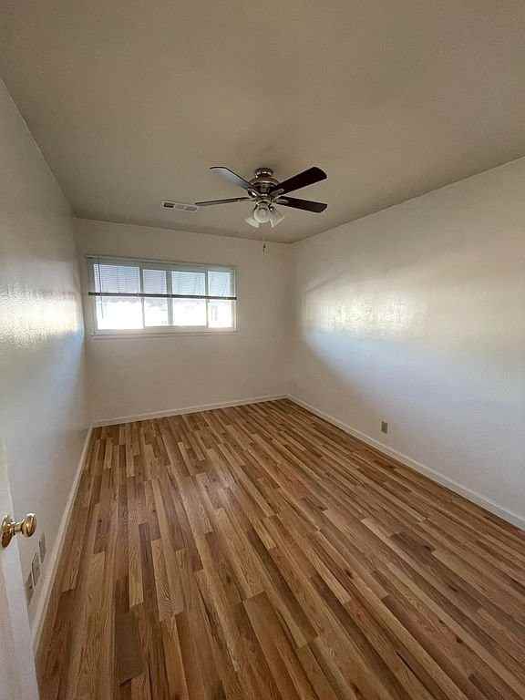 16057 Mills Ave - Photo 4 of 10