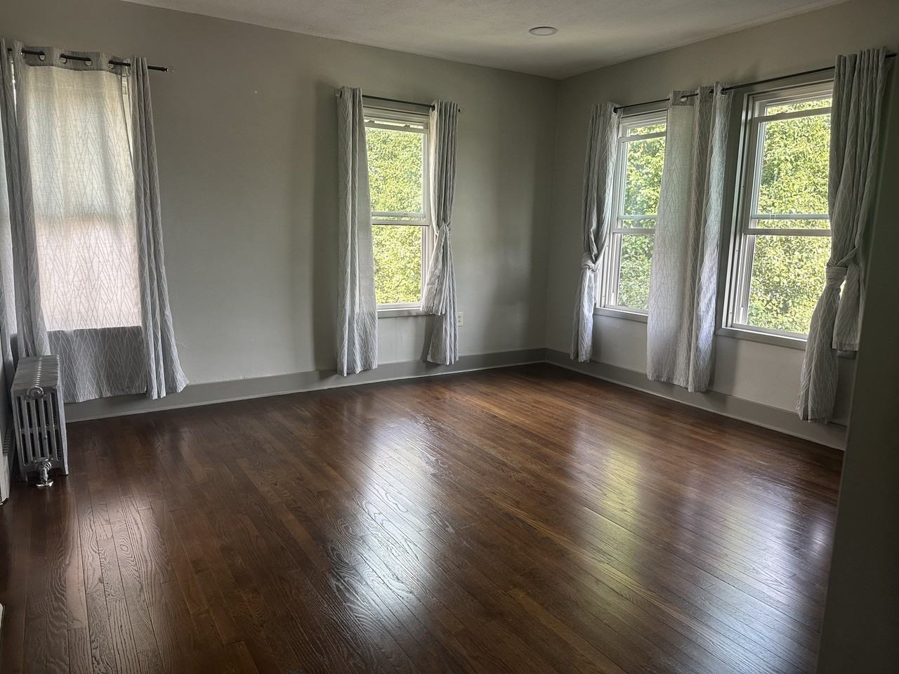 3030 5th Ave #4 - Photo 3 of 12