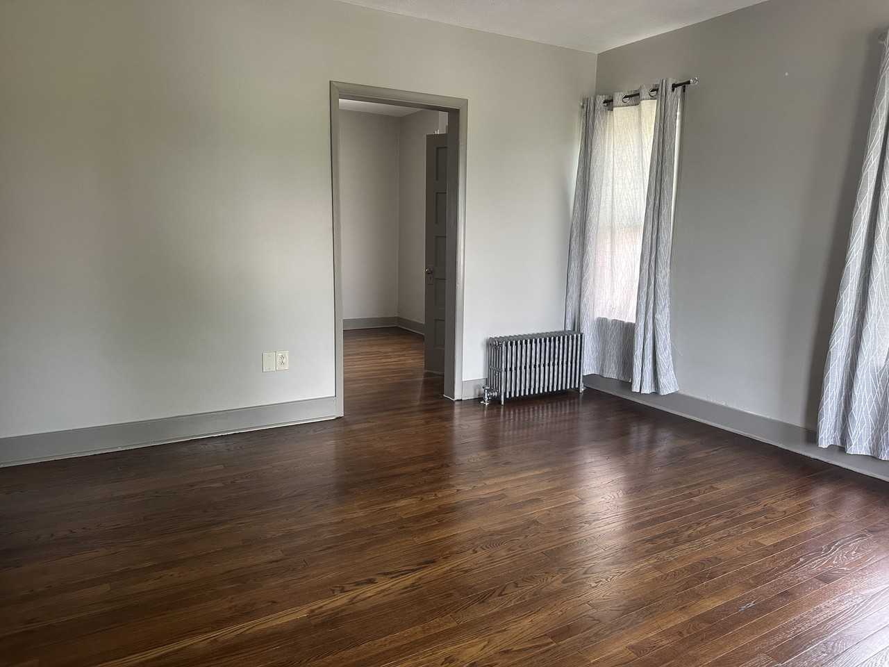 3030 5th Ave #4 - Photo 5 of 12