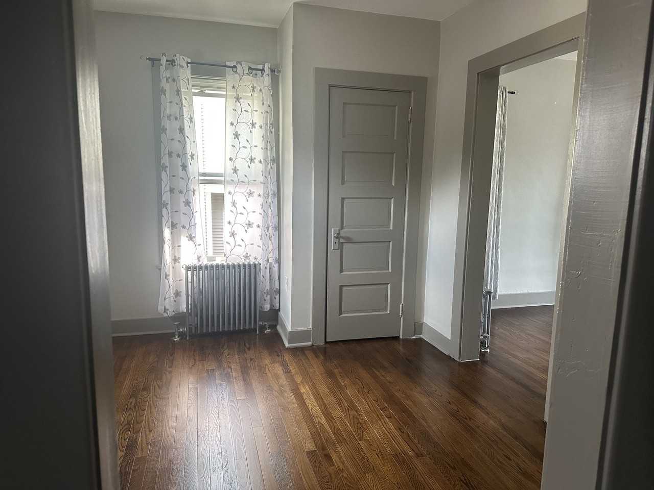 3030 5th Ave #4 - Photo 6 of 12