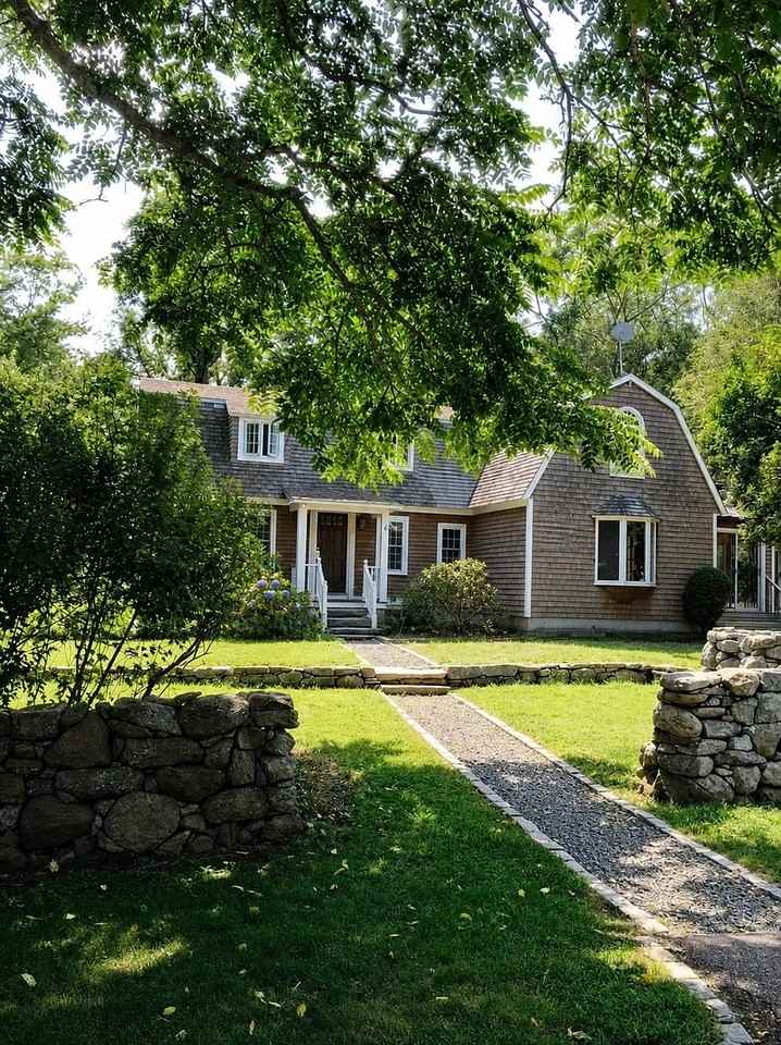42 Rodman St - Photo 2 of 13