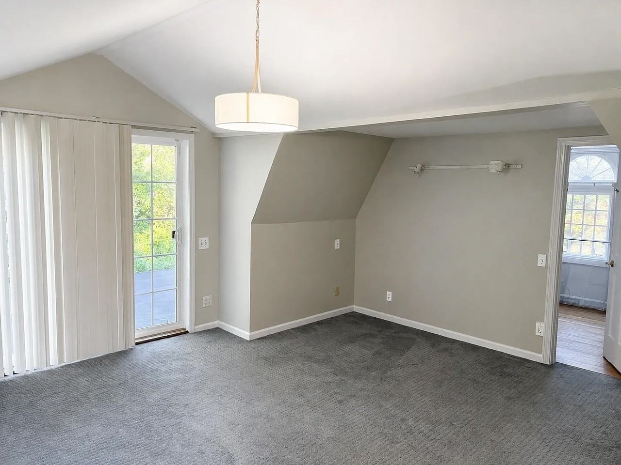 42 Rodman St - Photo 3 of 13