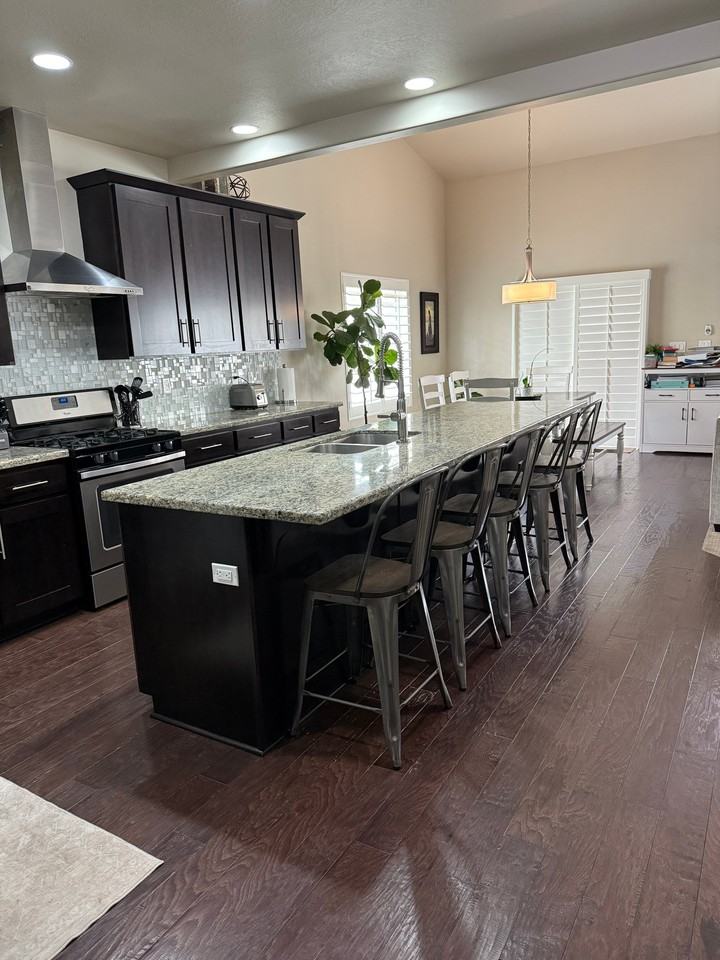11156 S Broadwick Rd - Photo 4 of 19