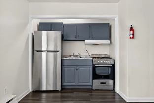 9 Sanhican Dr #B4 - Photo 1 of 1