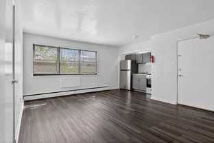 9 Sanhican Dr #B7 - Photo 1 of 1