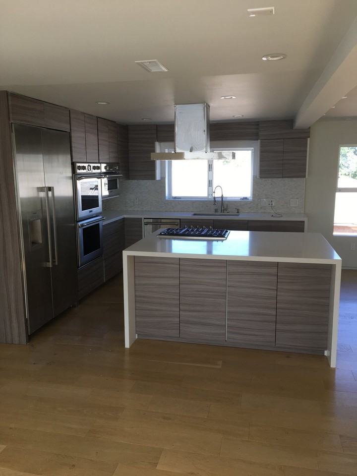 615 6th Ave - Photo 2 of 20