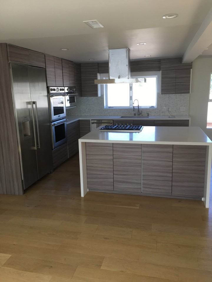 615 6th Ave - Photo 3 of 20