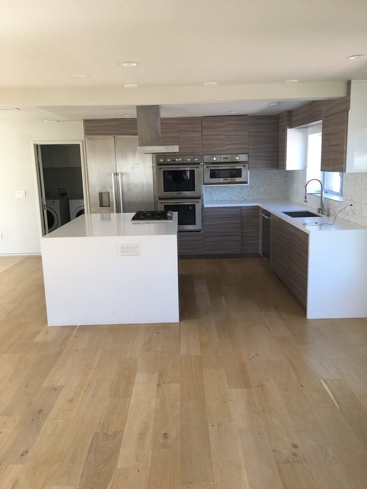 615 6th Ave - Photo 6 of 20