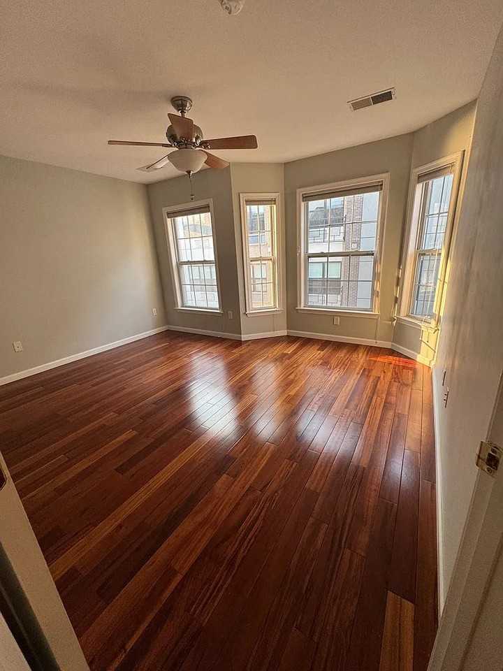 201 Dey St #103 - Photo 7 of 9