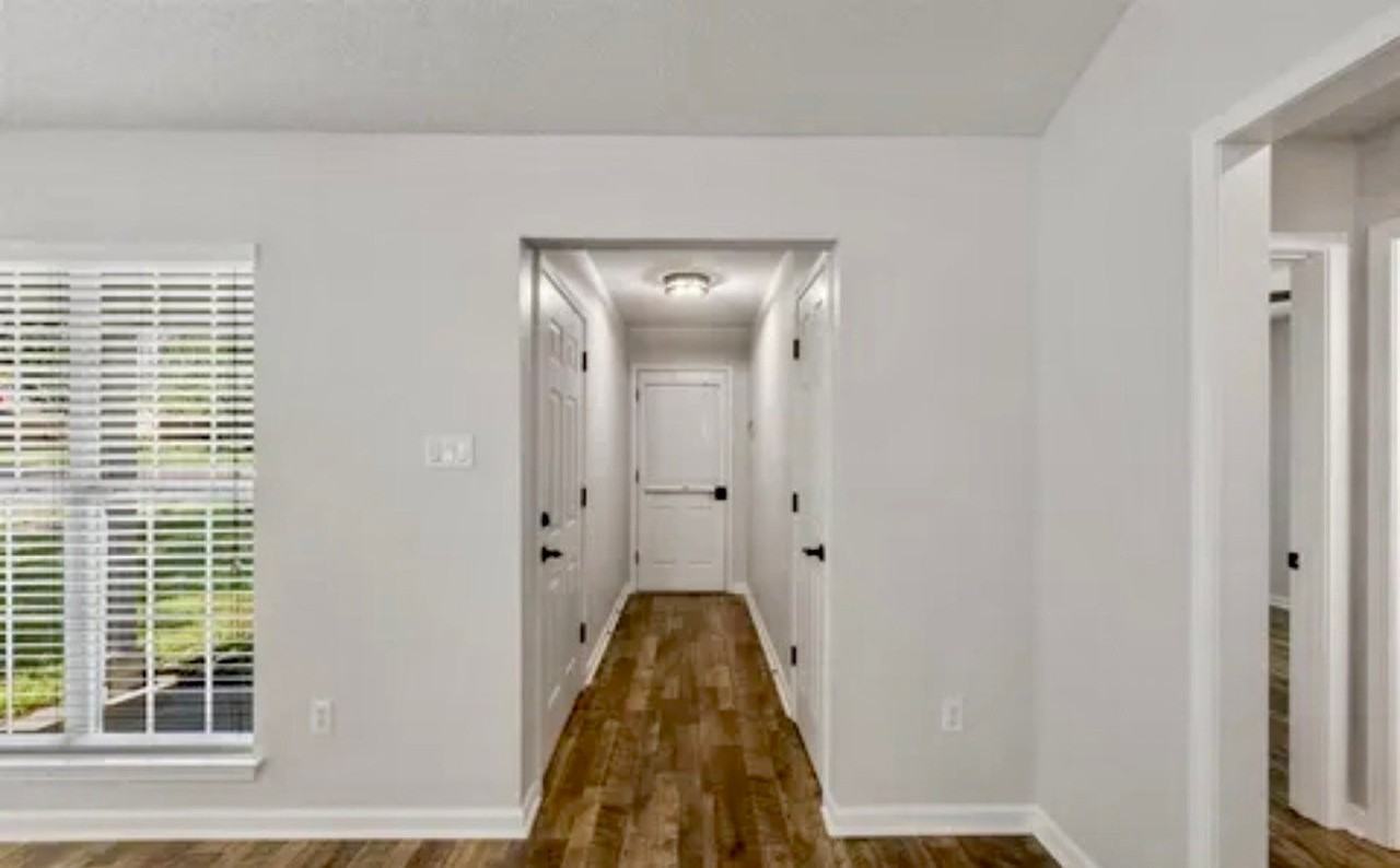 5428 Bradley Ln - Photo 5 of 20