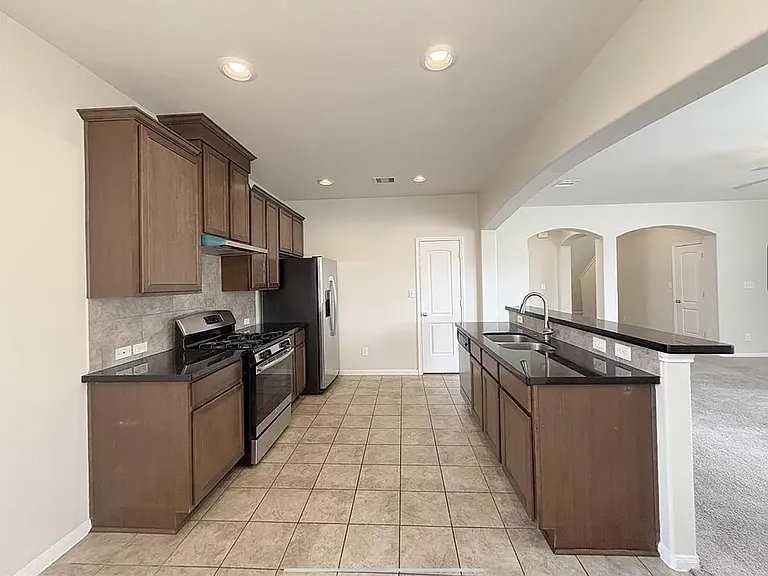 14239 Oro Valley Dr - Photo 7 of 14
