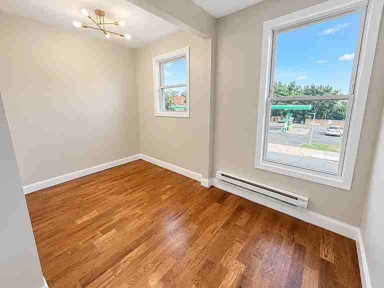 276 Broadway #6 - Photo 4 of 7