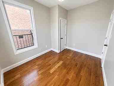 276 Broadway #6 - Photo 5 of 7