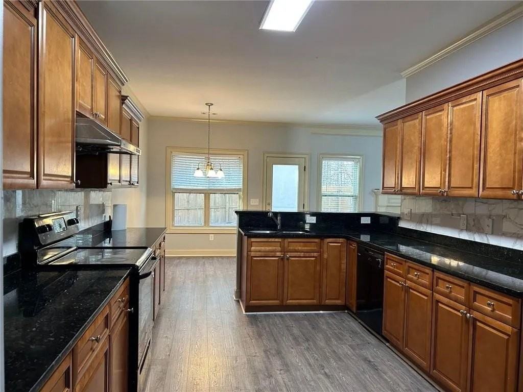 698 Channel Ln - Photo 4 of 18