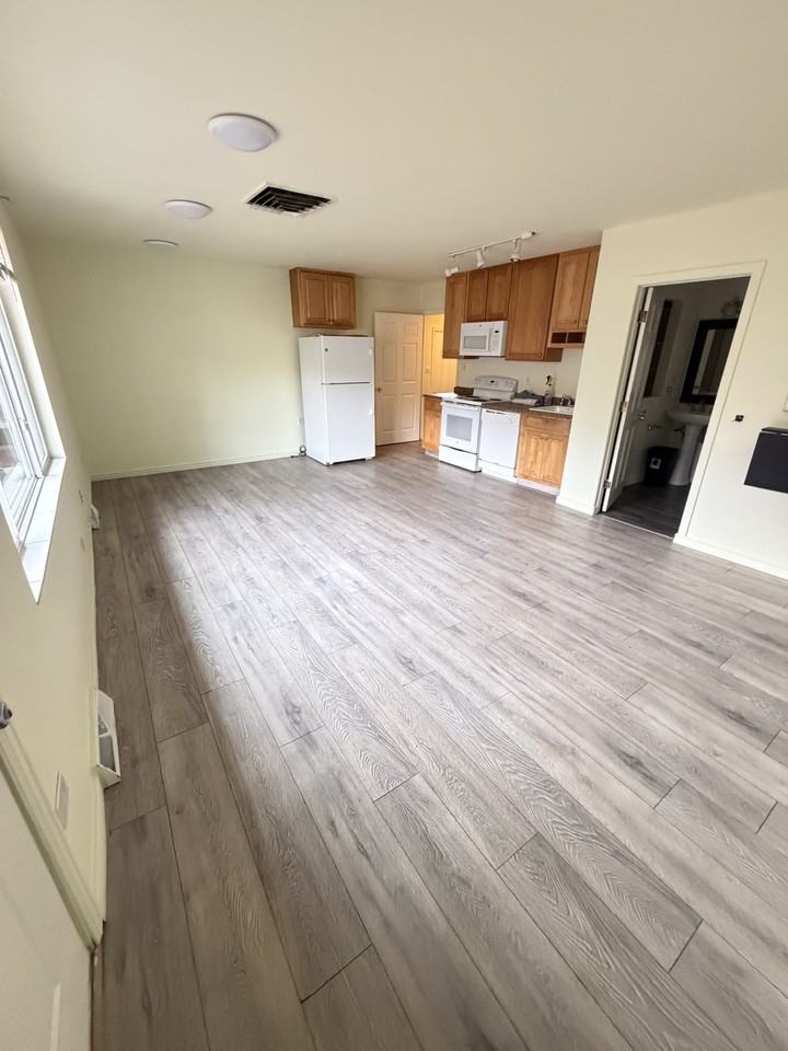 7016 W 44th Ave - Photo 4 of 19