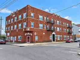 featured image of 545 E 38th St #E9