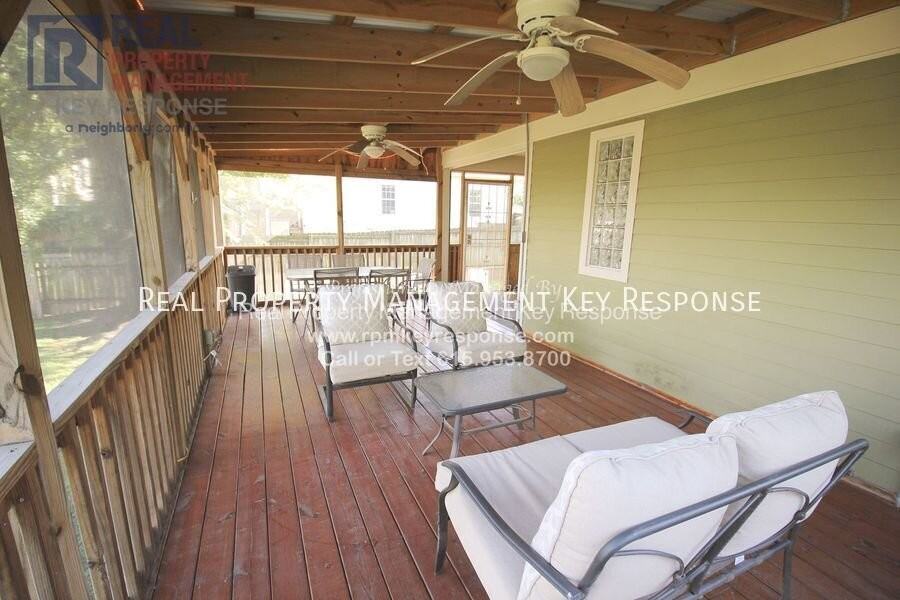 1023 N 6th St - Photo 4 of 16