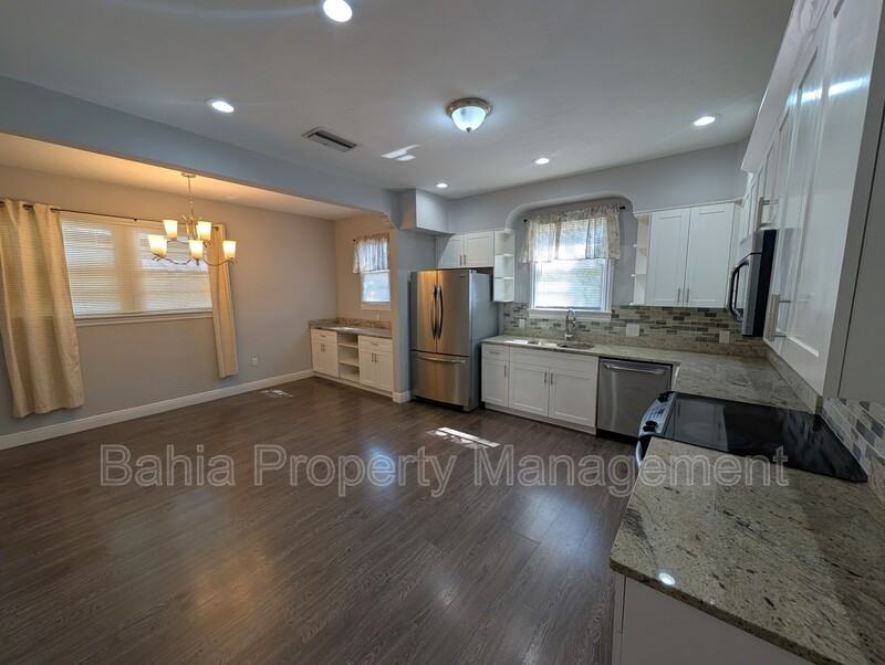 3702 N 12th St #1 - Photo 5 of 17