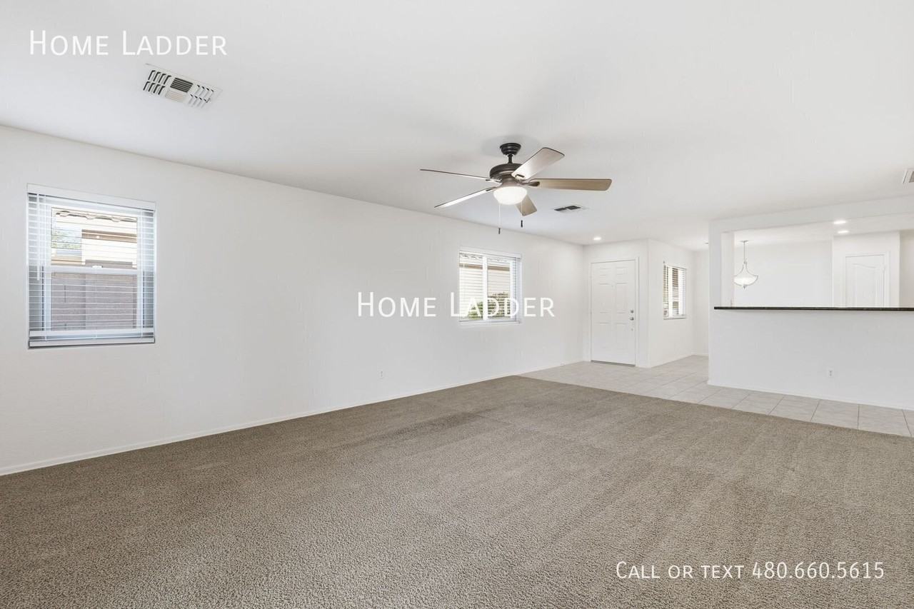 44760 W Paitilla Ln - Photo 7 of 37
