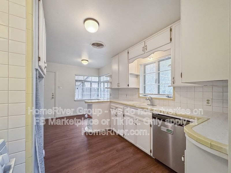 2627 Wynnewood Dr - Photo 7 of 23