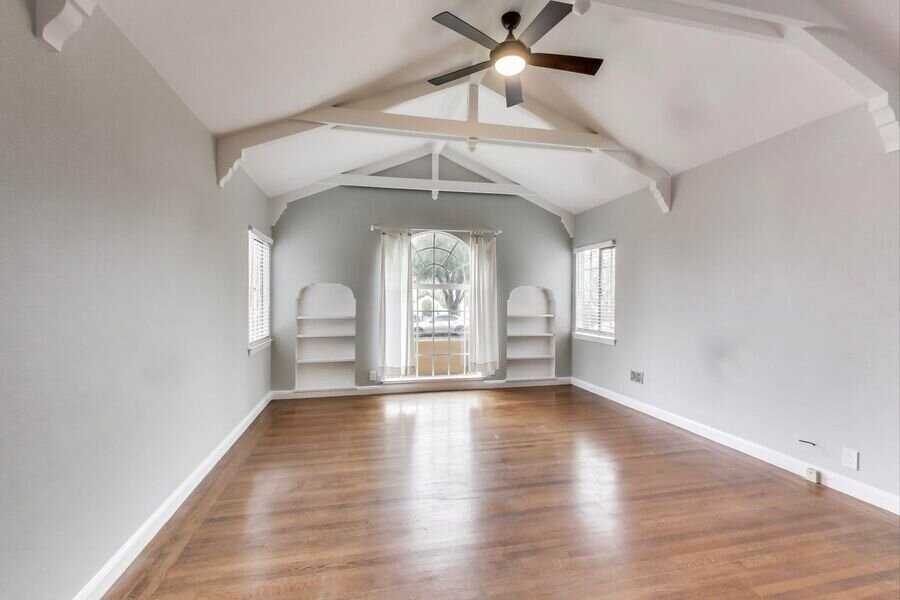 37 12th Ave - Photo 4 of 47
